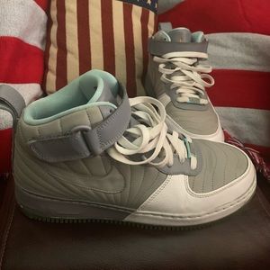 AF1/ Jordan 12 Fusion Glacier Ice Men’s size 9.5